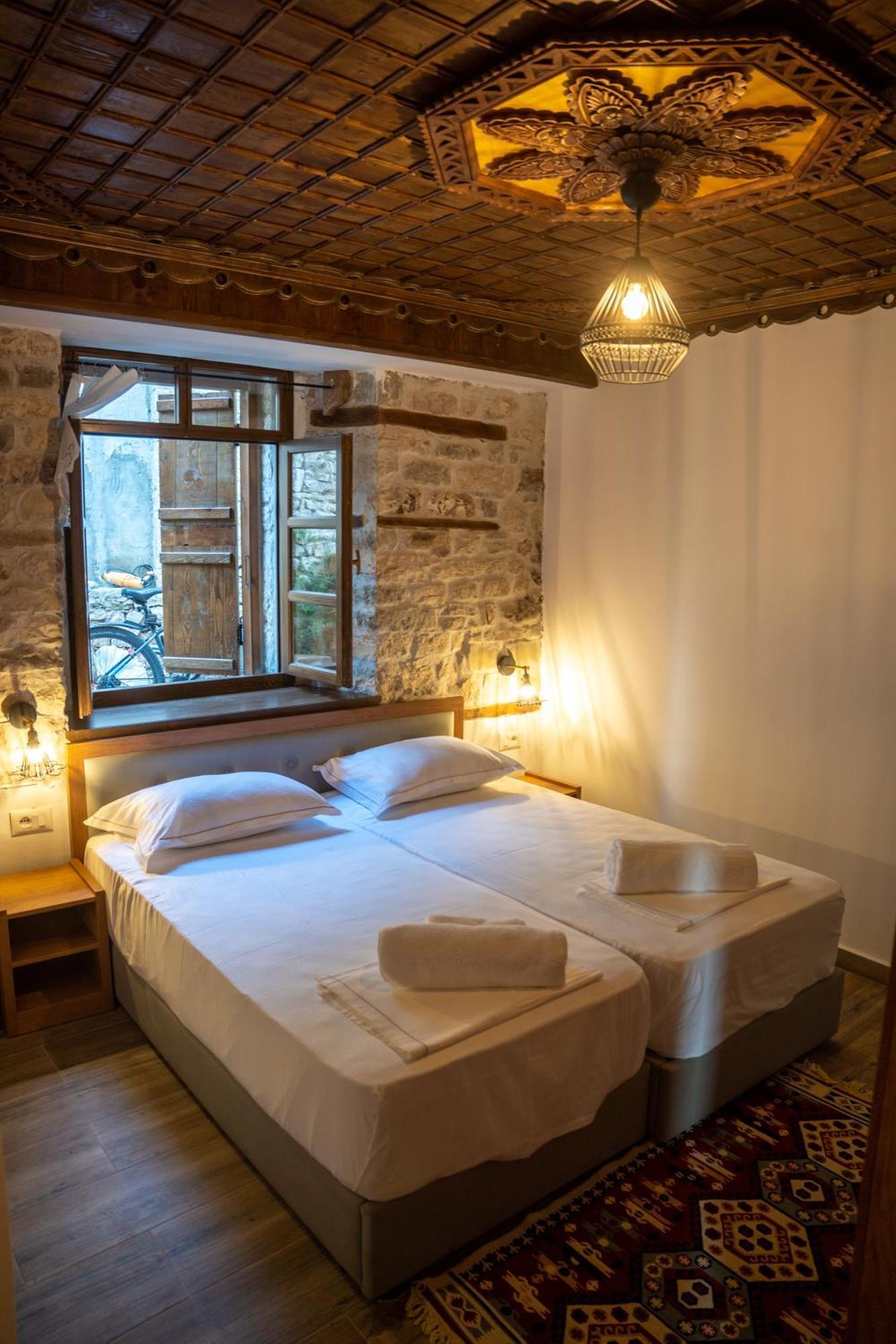 Hotel Kapllani Берат Номер фото