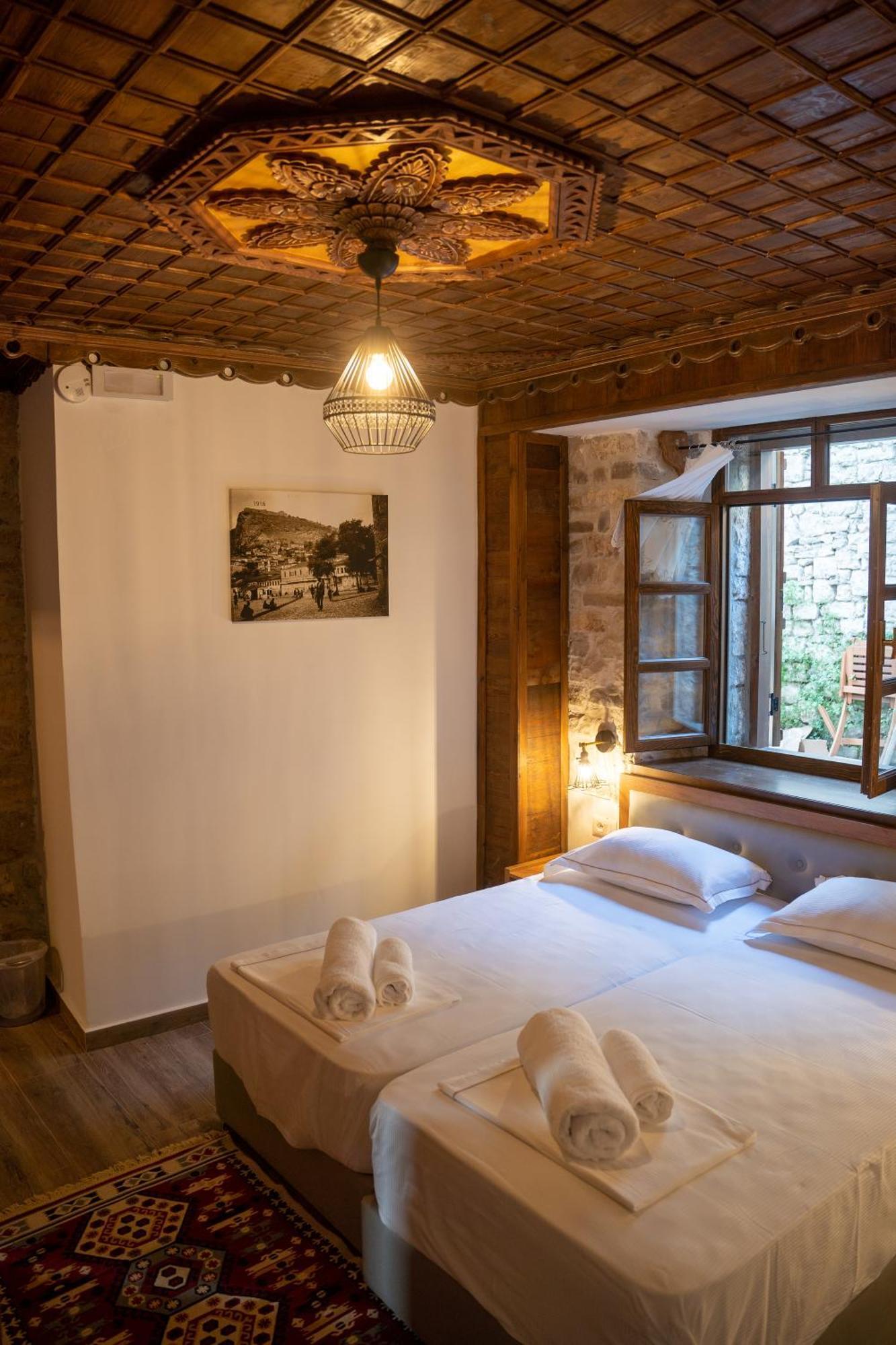 Hotel Kapllani Берат Номер фото