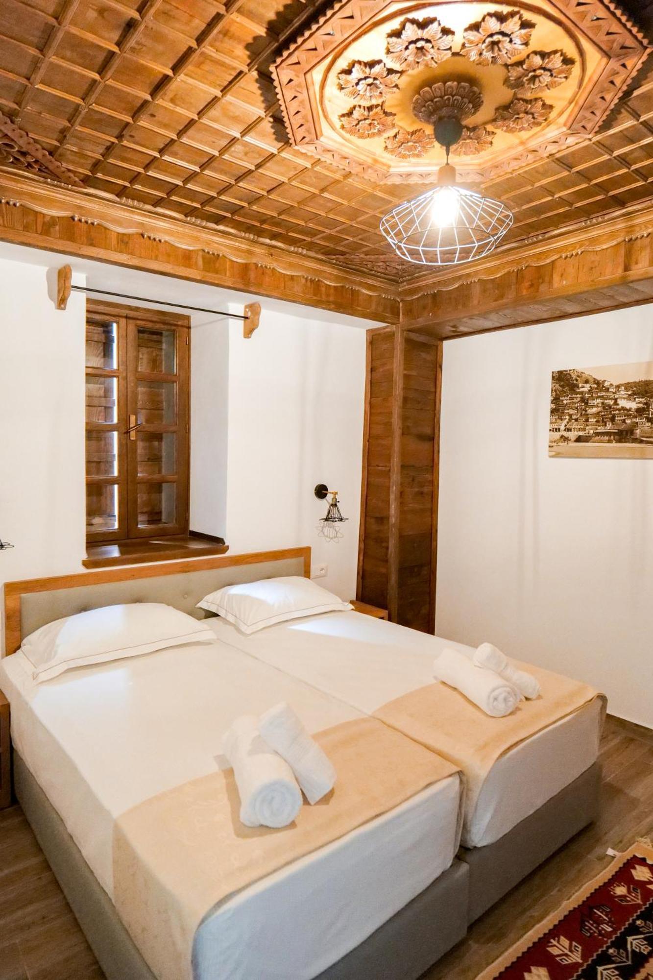 Hotel Kapllani Берат Номер фото